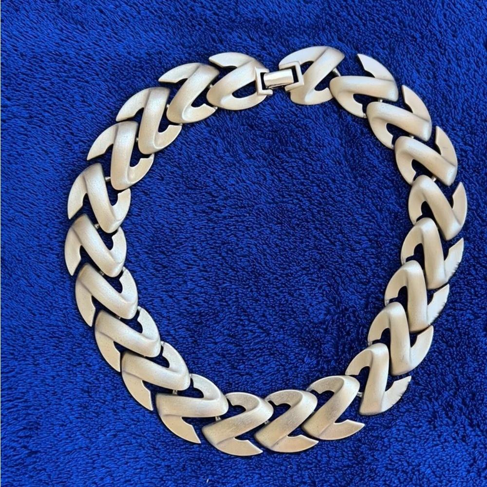 Vintage 80s Napier Gold Tone choker statement Z - link necklace Heavy 1980s.